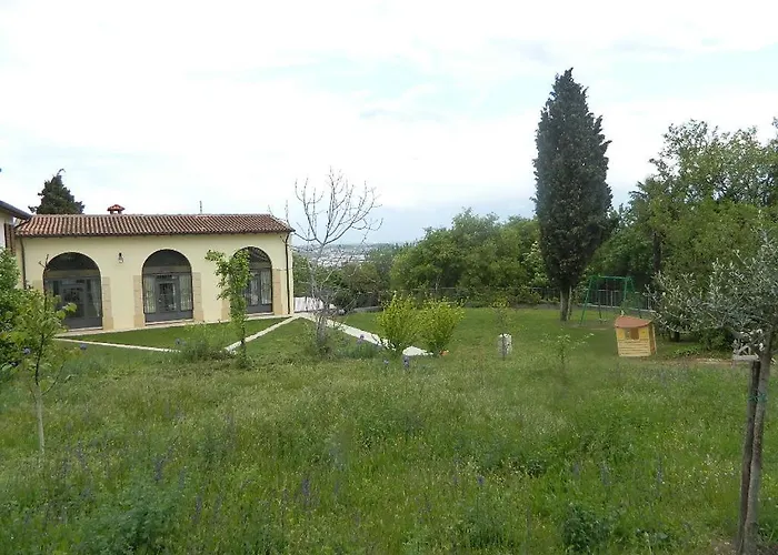 Oda ve Kahvaltı Corte Preare 3*